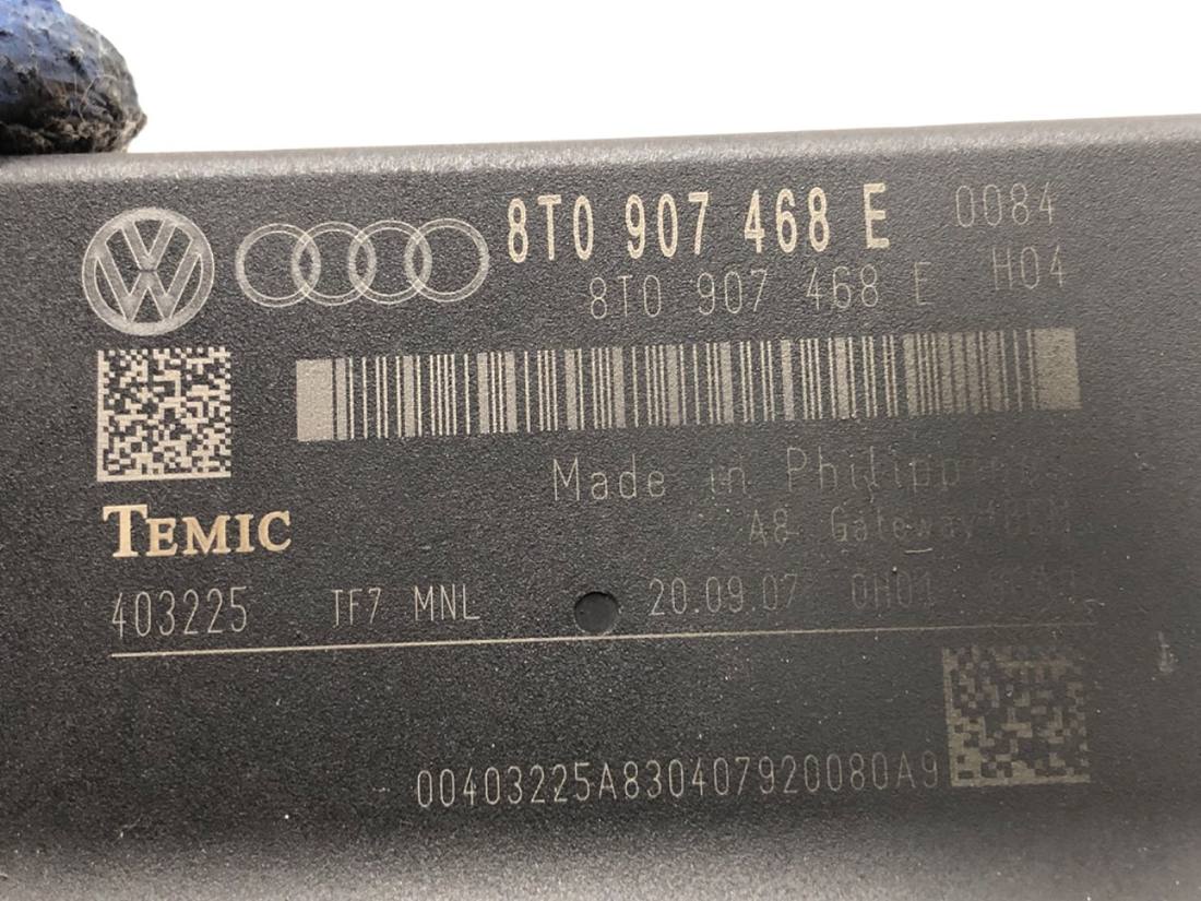 Блок керування модуль Audi A4 B8 8T0907468E — фото деталі 3