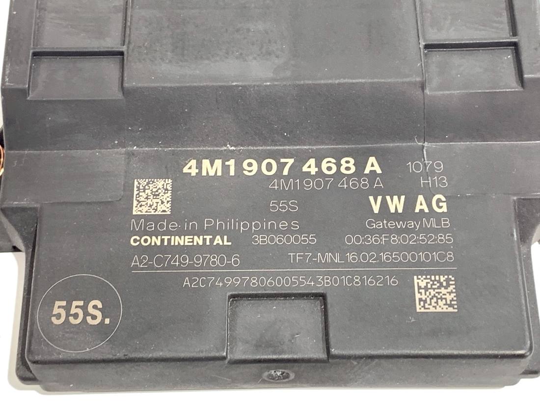 Блок керування модуль Audi A4 B9 4M1907468A — фото деталі 4