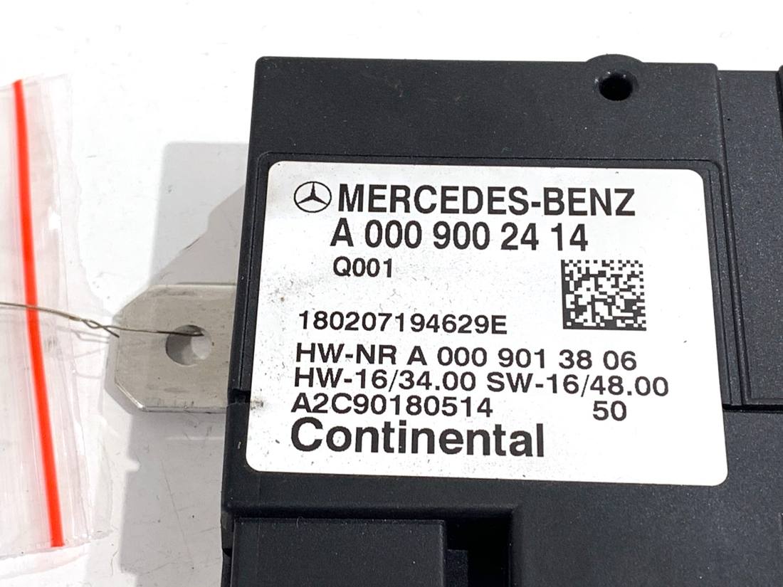Блок керування модуль Mercedes CLS C257 A0009002414 — фото деталі 4