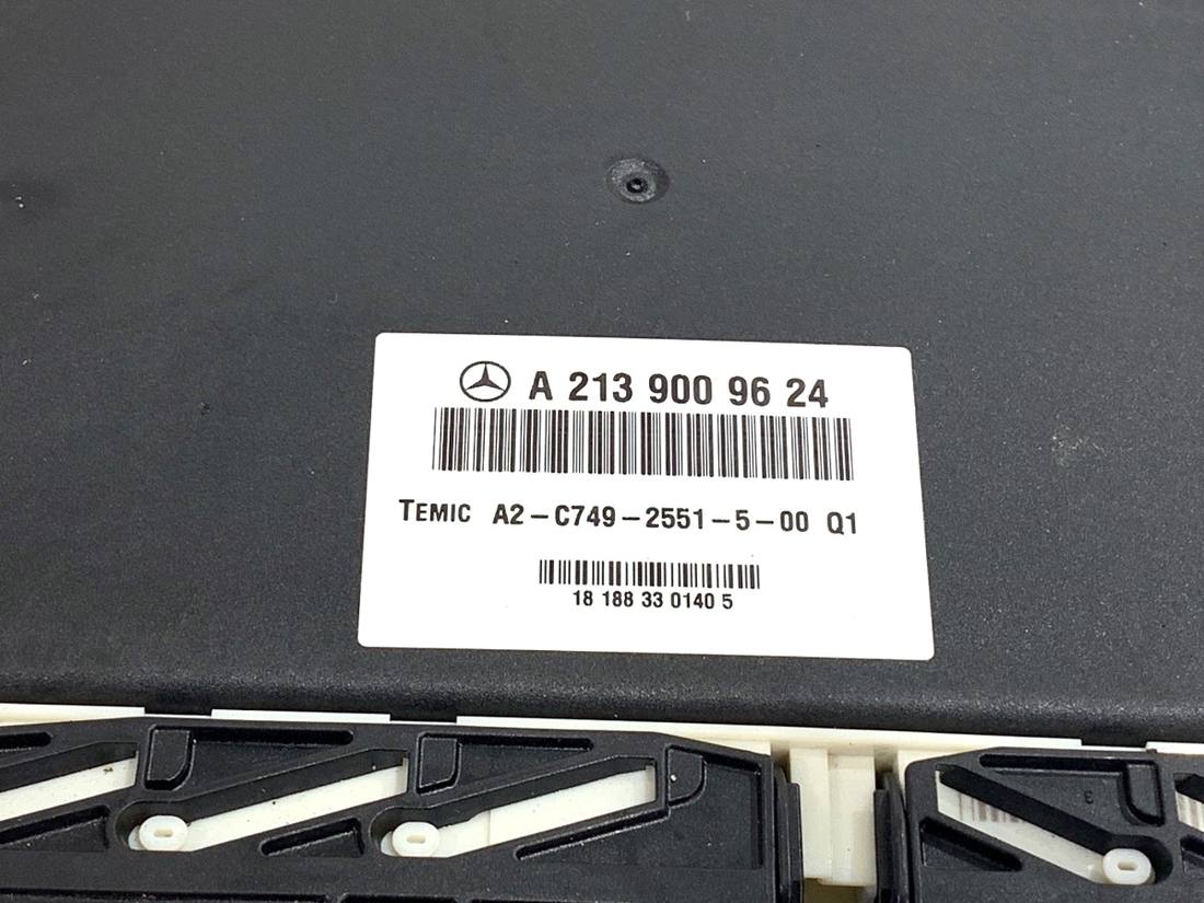 Блок керування модуль Mercedes CLS C257 A2139009624 — фото деталі 4