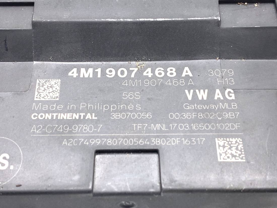 Блок керування модуль Audi A4 B9 4M1907468A — фото деталі 4