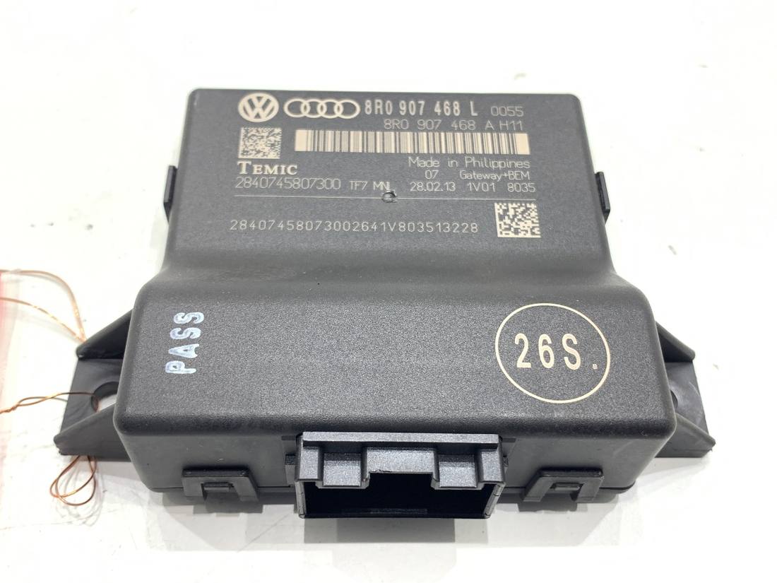 Блок керування модуль Audi A5 8T 8R0907468A