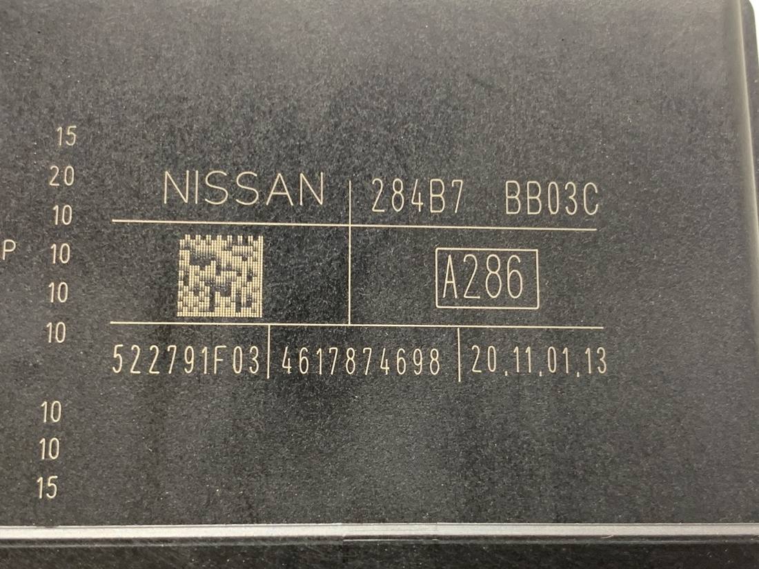 Блок керування модуль Nissan Qashqai 284B7-BB03C — фото деталі 4