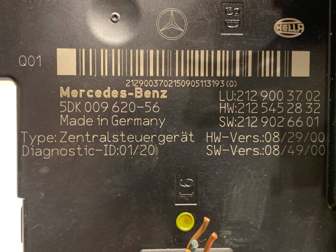 Блок керування модуль Mercedes E W212 2129003702 — фото деталі 3