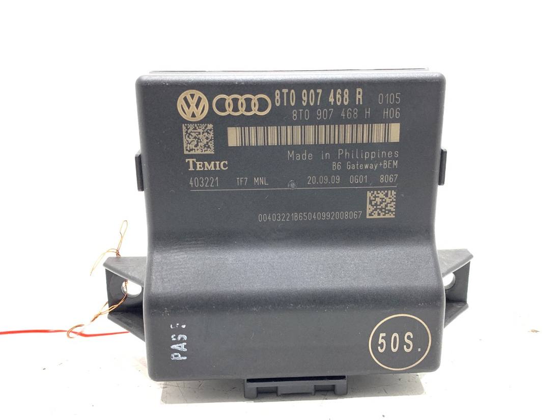 Блок управления модуль Audi Q5 8T0907468R