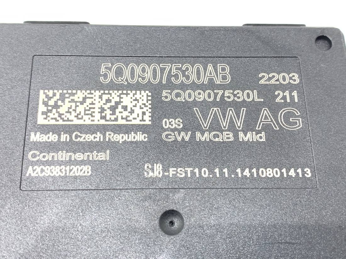 Блок керування модуль Volkswagen Passat B8 5Q0907530AB — фото деталі 4