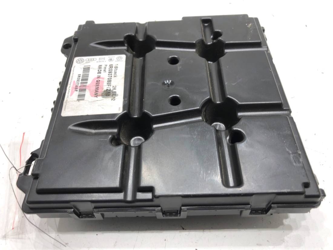 Блок керування модуль Seat Ibiza 6R0937088F — фото деталі 2