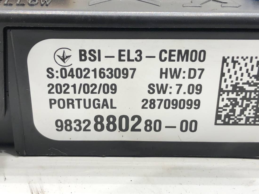 Блок керування модуль Opel Crossland 9832880280 — фото деталі 3