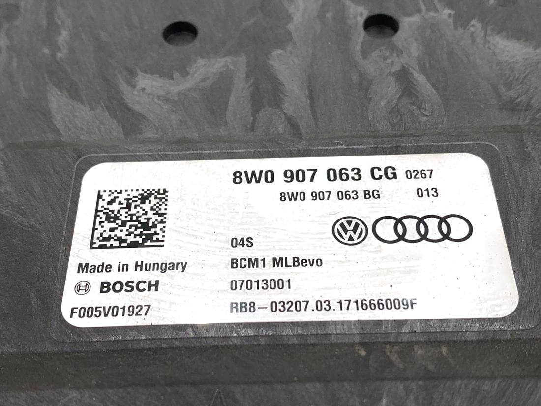 Блок керування модуль Audi A5 8T 8W0907063CG — фото деталі 4