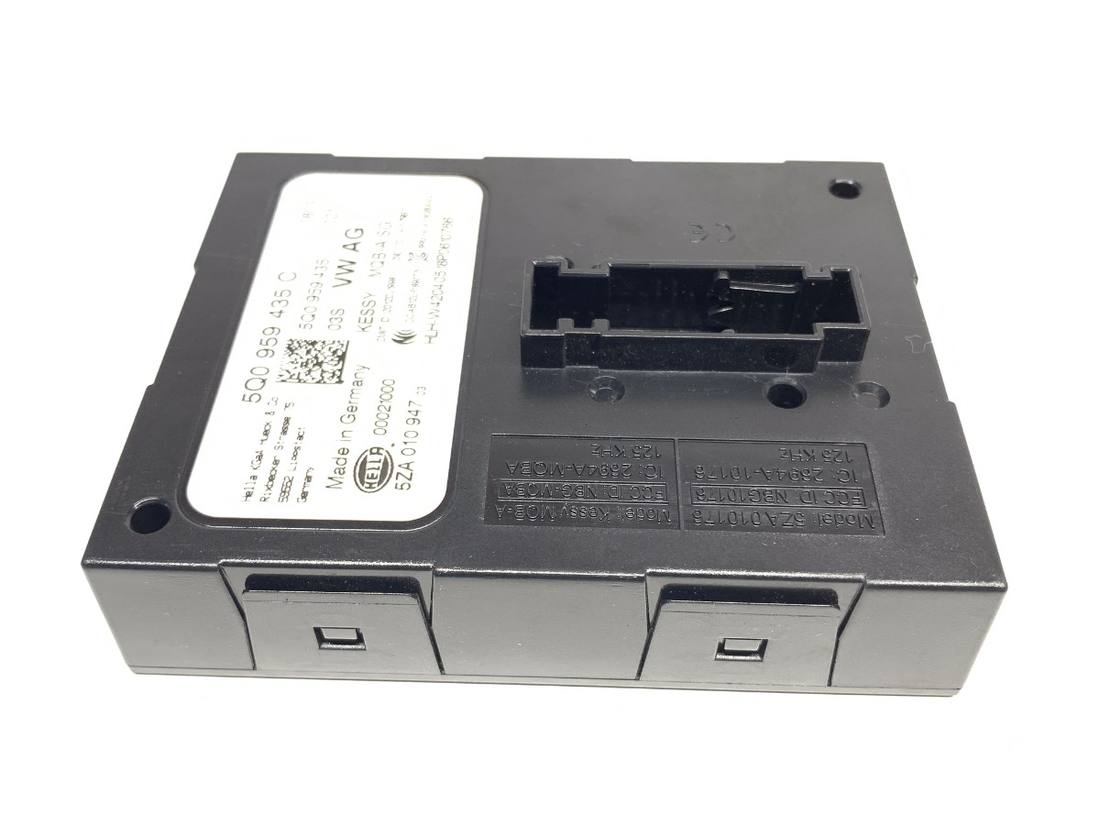 Блок керування модуль Skoda Octavia 3 5Q0959435C