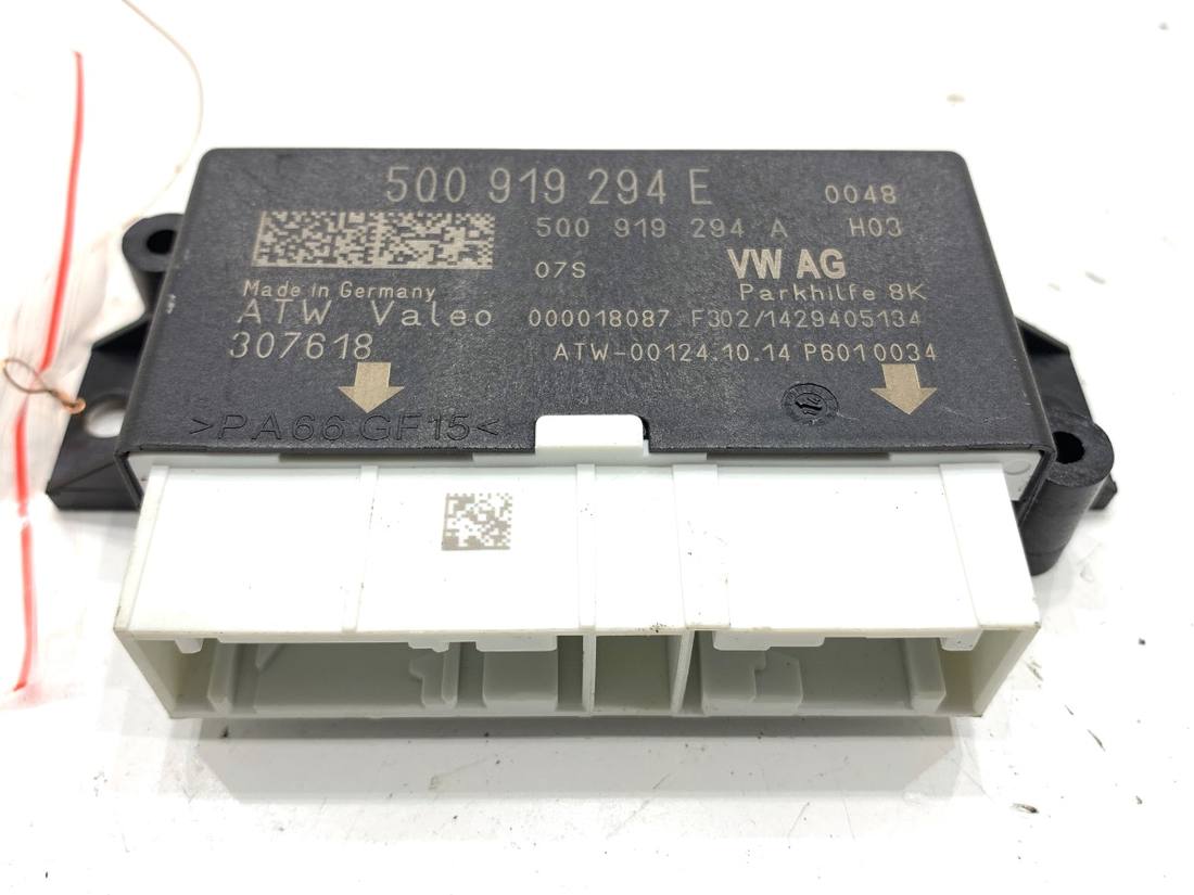 Блок керування модуль Volkswagen Golf 7 5Q0919294A