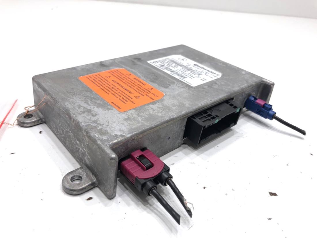 Блок керування модуль Mercedes E W212 A1669003400