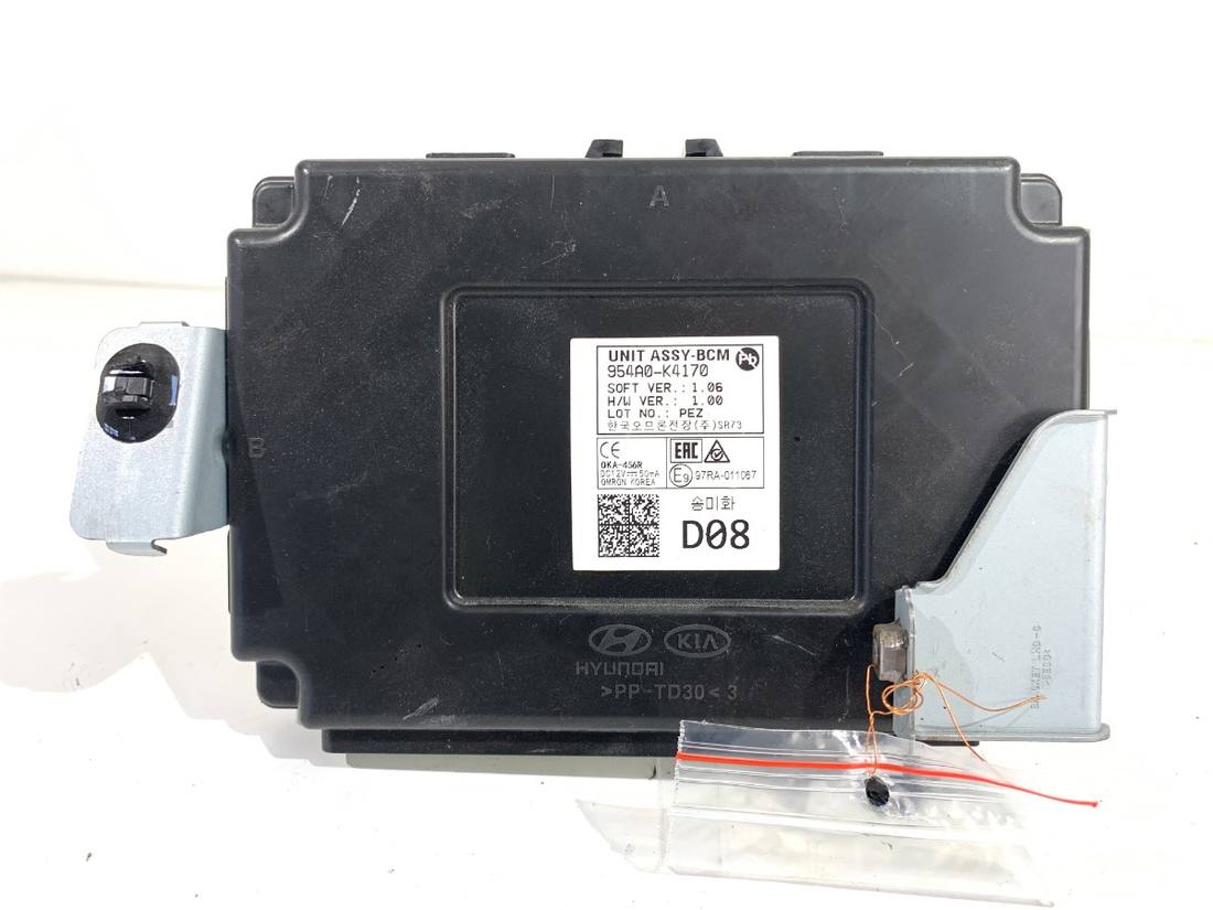 Блок керування модуль Hyundai Kona 954A0-K4170