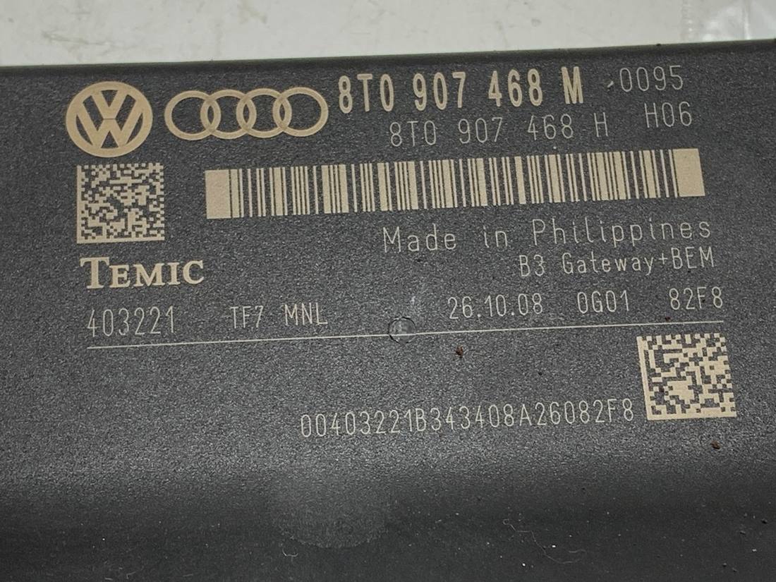 Блок керування модуль Audi A4 B8 8T0907468M — фото деталі 4