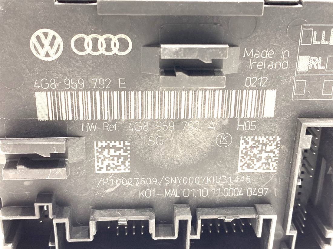 Блок керування модуль Audi A6 C7 4G8959792A — фото деталі 4