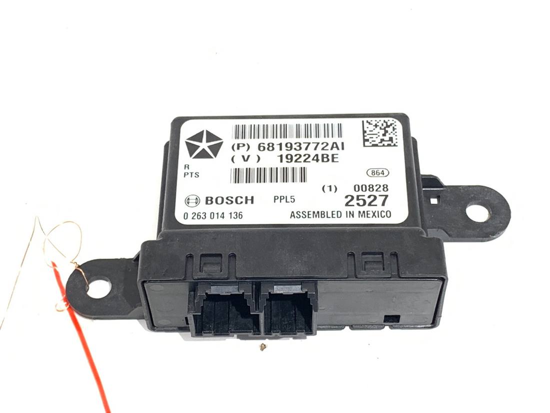 Блок керування модуль Chrysler Pacifica 68193772AI