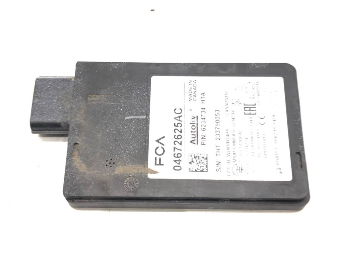 Блок керування модуль Chrysler Pacifica 04672625AC