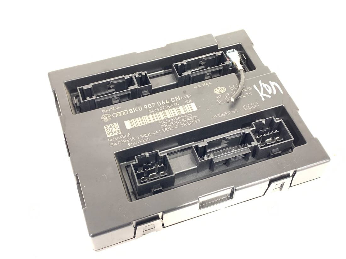 Блок керування модуль Audi A4 B8 8K0907064CN