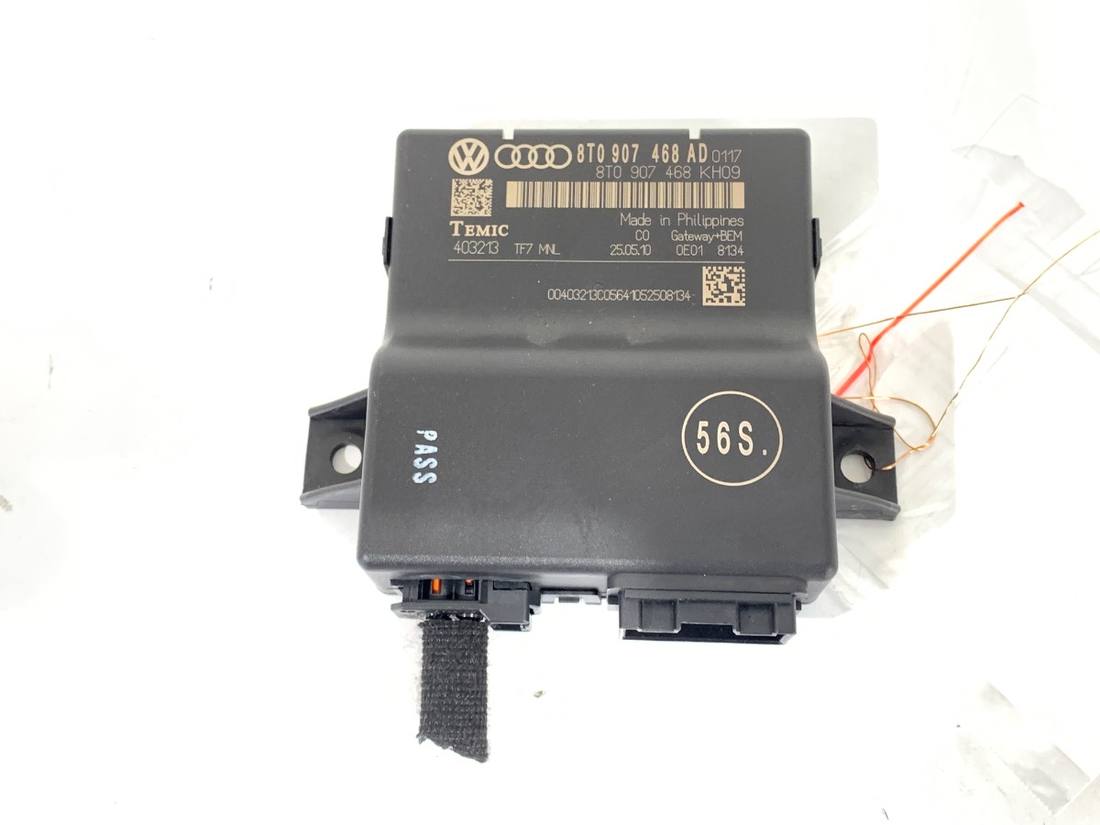 Блок керування модуль Audi A4 B8 8T0907468AD