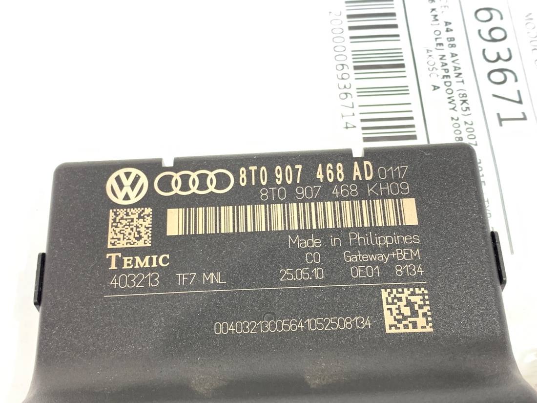 Блок керування модуль Audi A4 B8 8T0907468AD — фото деталі 4
