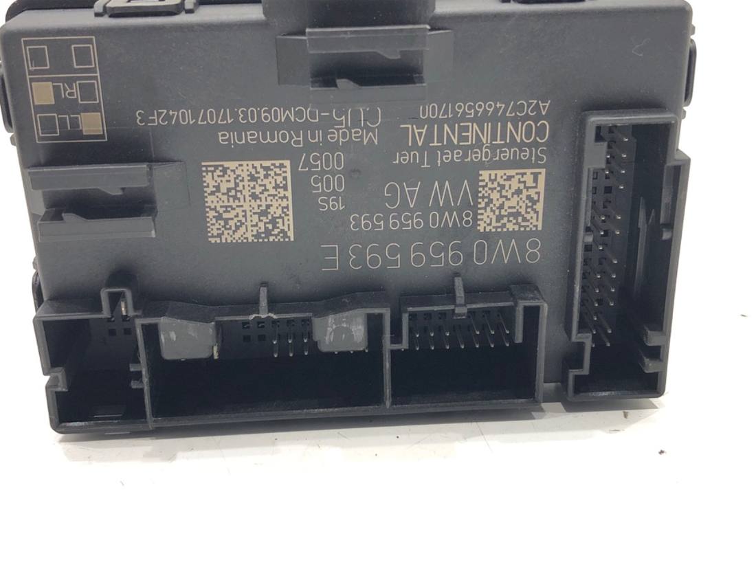 Блок керування модуль Audi A4 B9 8W0959593E — фото деталі 3
