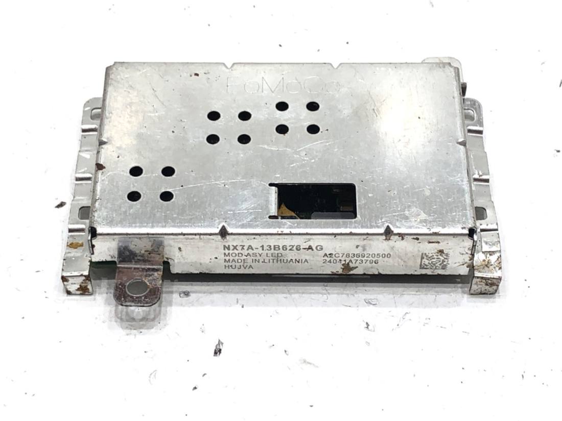 Блок управления модуль Ford Focus NX7A-13B626-AG