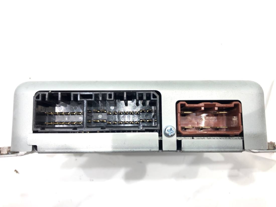 Блок керування модуль Honda Odyssey 74970-TK8 — фото деталі 3