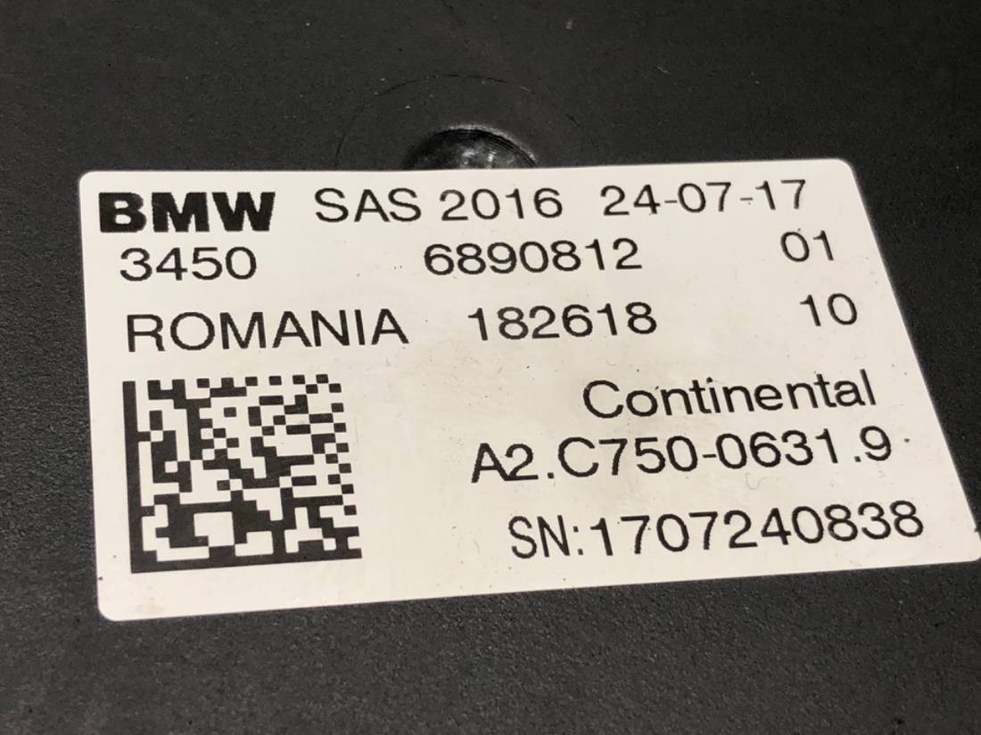 Блок управления модуль BMW 5 G30 6890812 — фото детали 4