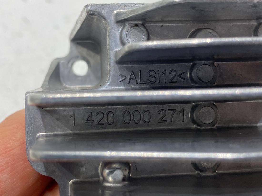 Блок керування модуль Skoda Octavia 3 1420000271 — фото деталі 5