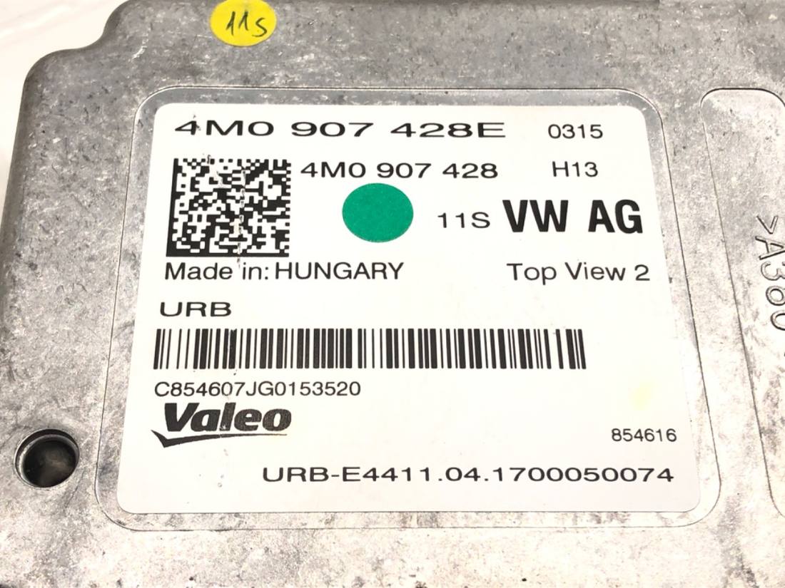 Блок керування модуль Audi A4 B9 4M0907428E — фото деталі 4