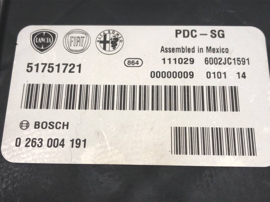 Блок керування модуль Fiat Linea 51751721 — фото деталі 4