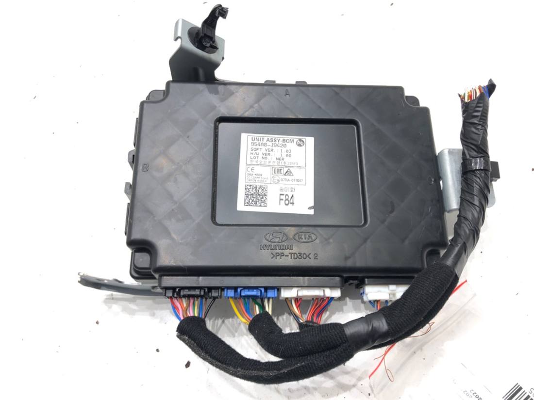 Блок управления модуль Hyundai Kona 954A0-J9420
