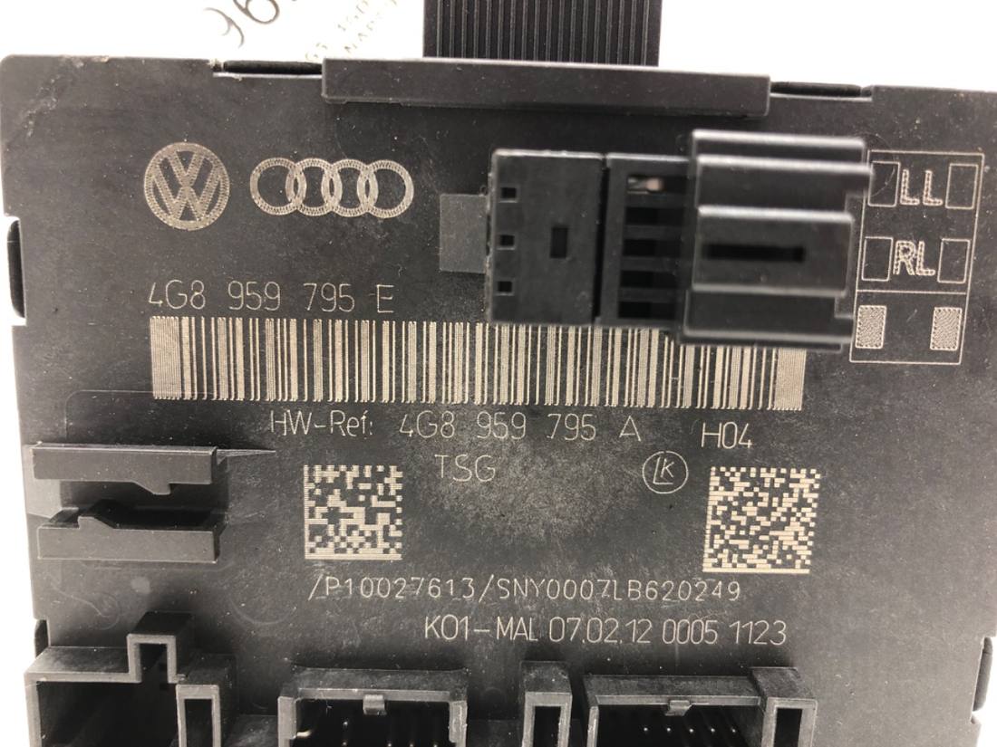 Блок керування модуль Audi A6 C7 4G8959795E — фото деталі 5