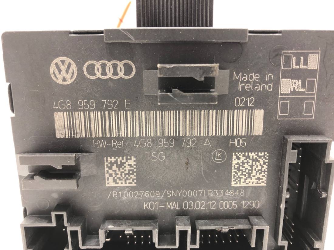 Блок керування модуль Audi A6 C7 4G8959792E — фото деталі 5