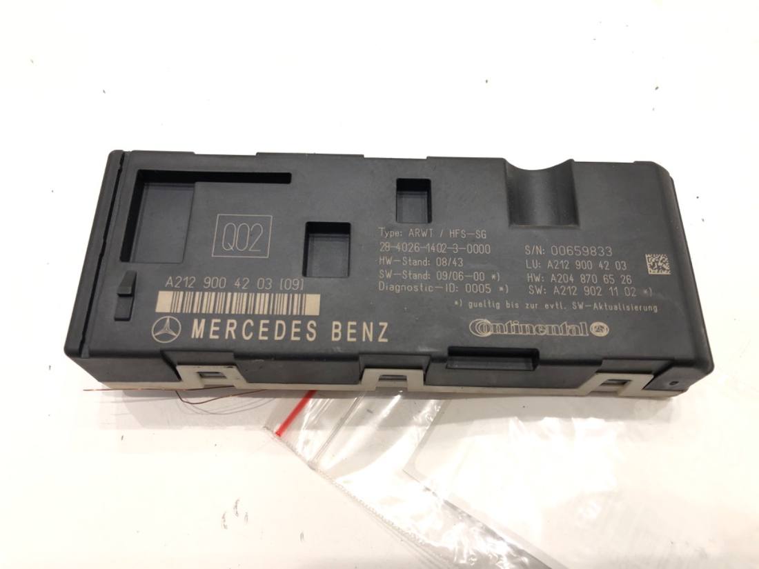 Блок керування модуль Mercedes C W204 A2129004203