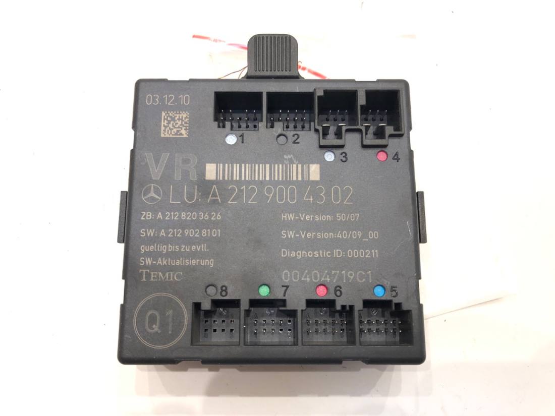 Блок управления модуль Mercedes C W204 A2129004302