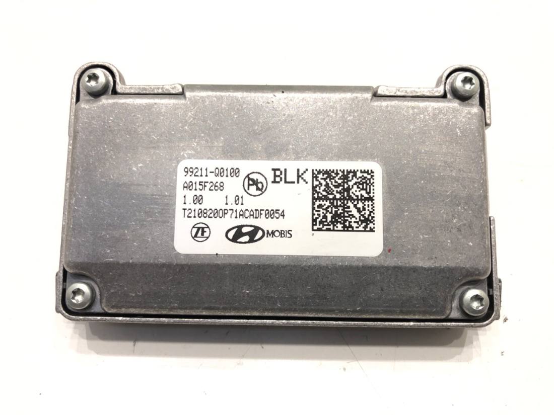 Блок управления модуль Hyundai I20 99211-Q0100 — фото детали 3