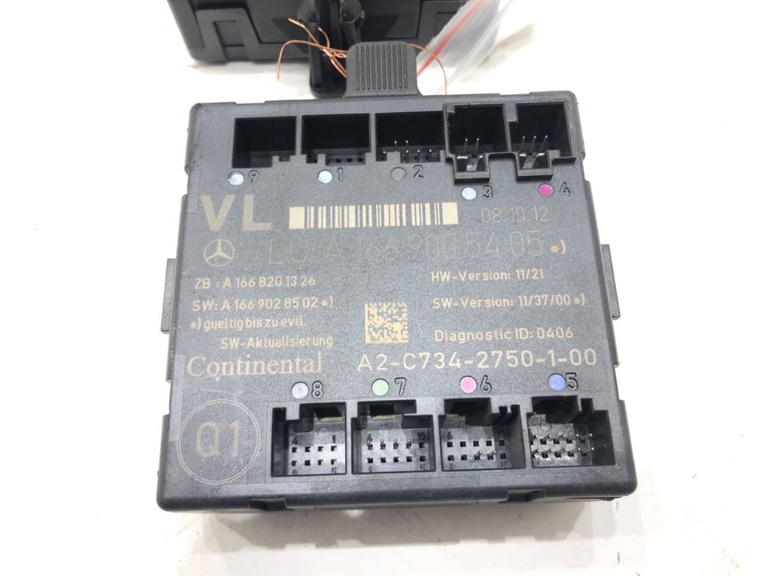 Блок керування модуль Mercedes B W246 A1669005905 — фото деталі 3