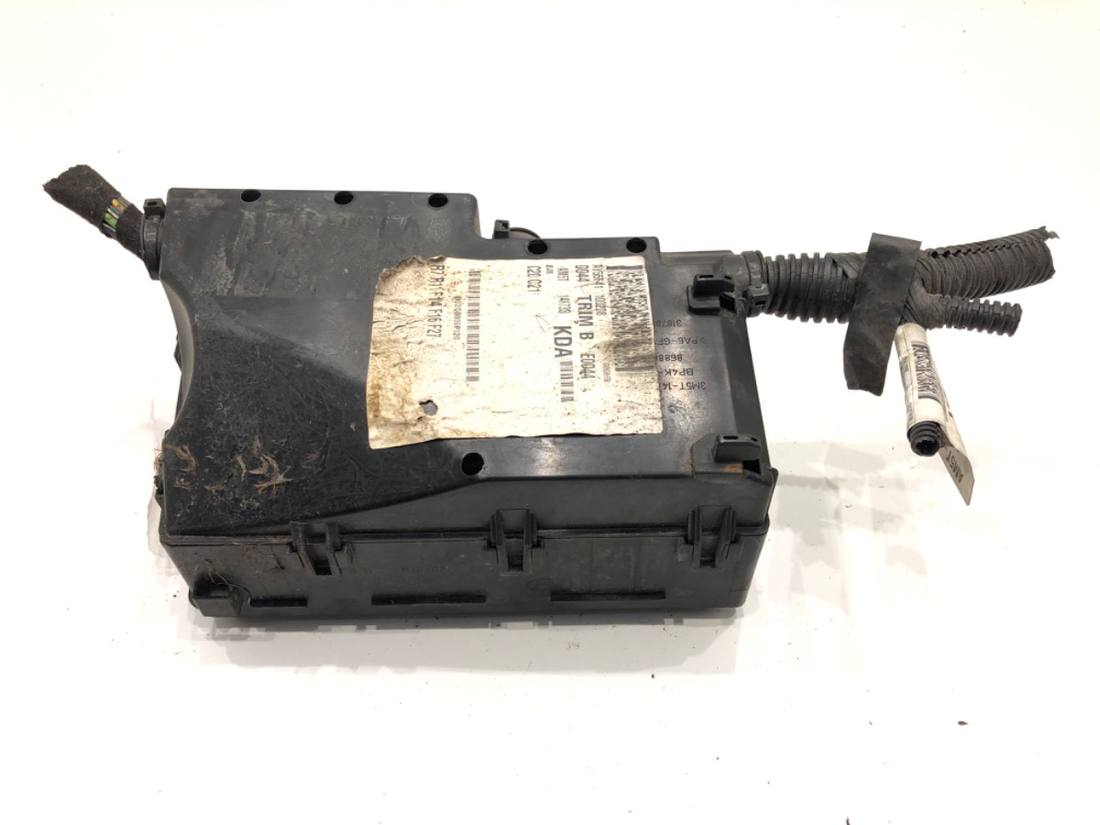 Блок управления модуль Ford Focus AM5T-14K733-KDA — фото детали 3