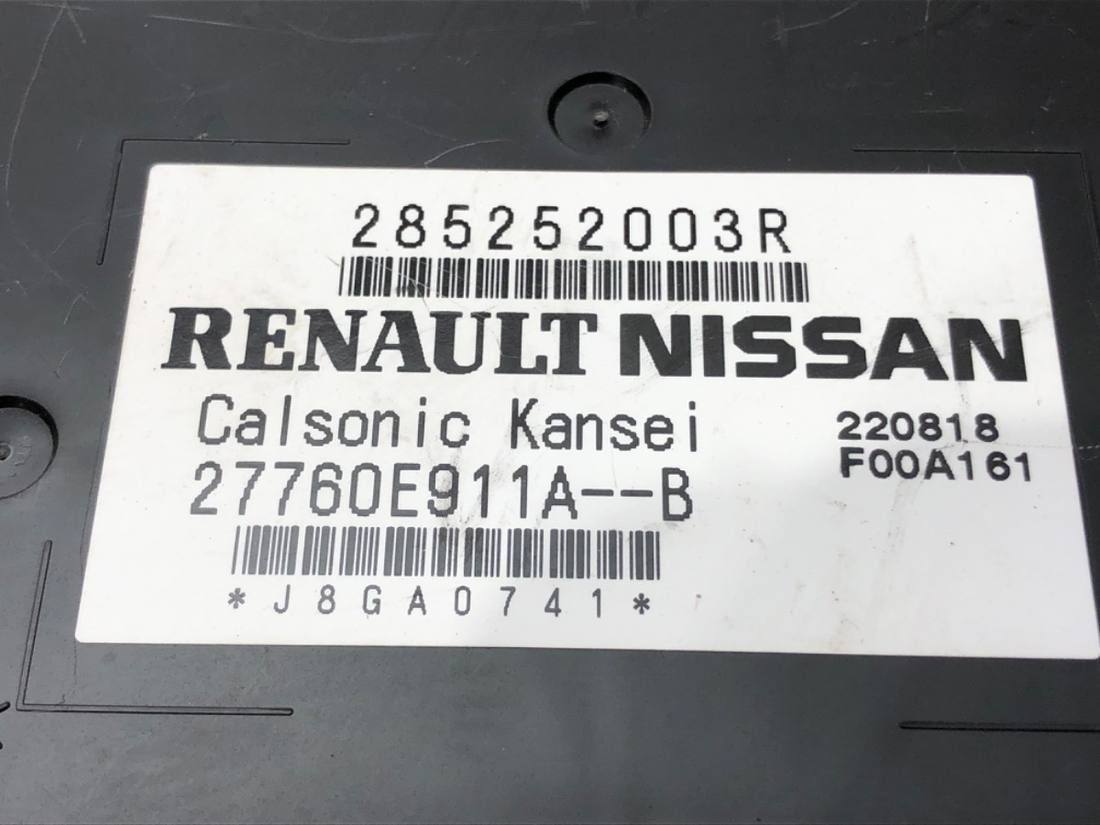Блок керування модуль Dacia Duster 285252003R — фото деталі 4