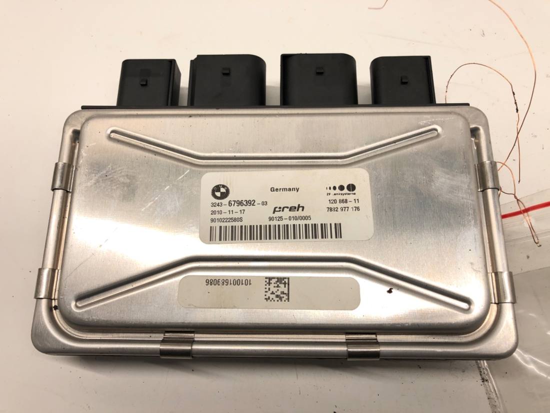 Блок керування модуль BMW 7 F01 6796392 — фото деталі 2
