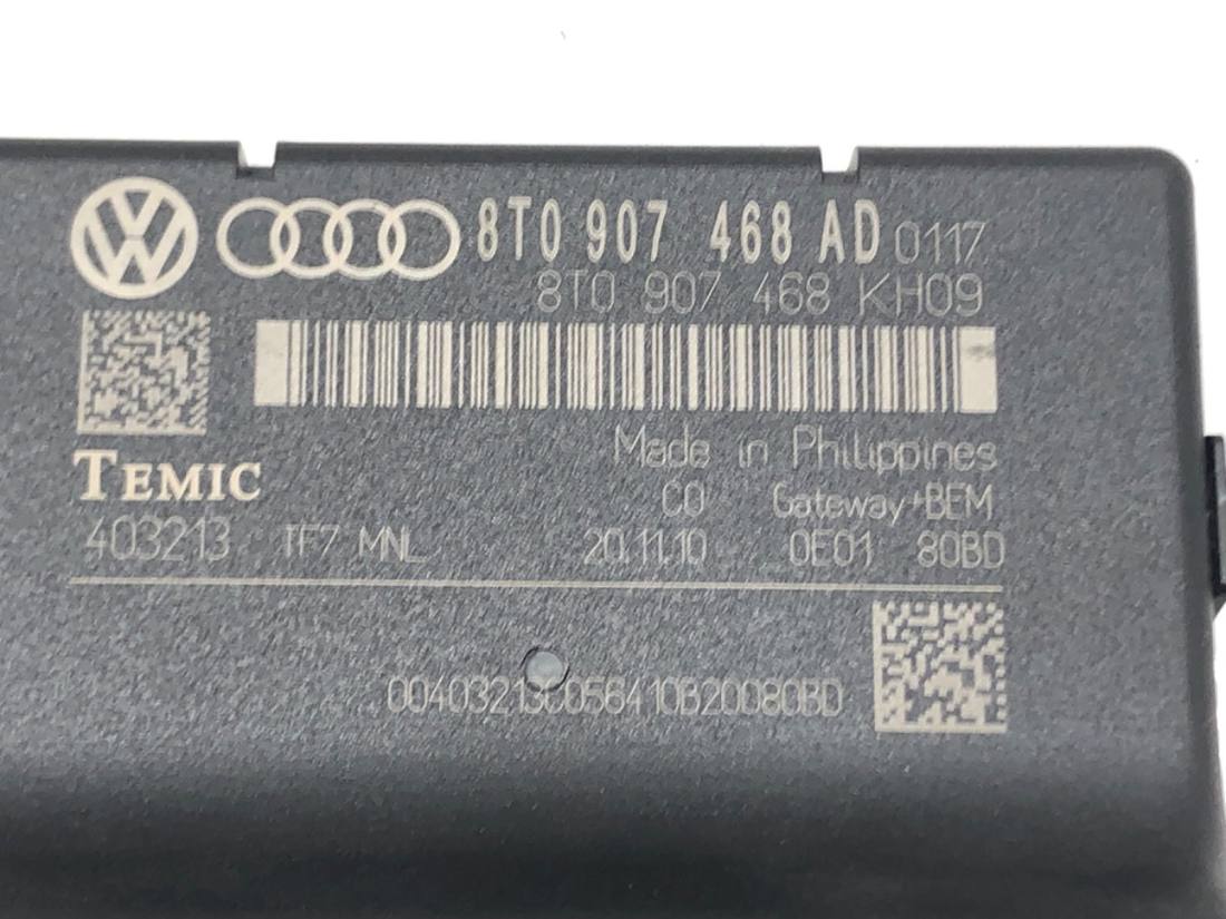 Блок керування модуль Audi A4 B8 8T0907468AD — фото деталі 4