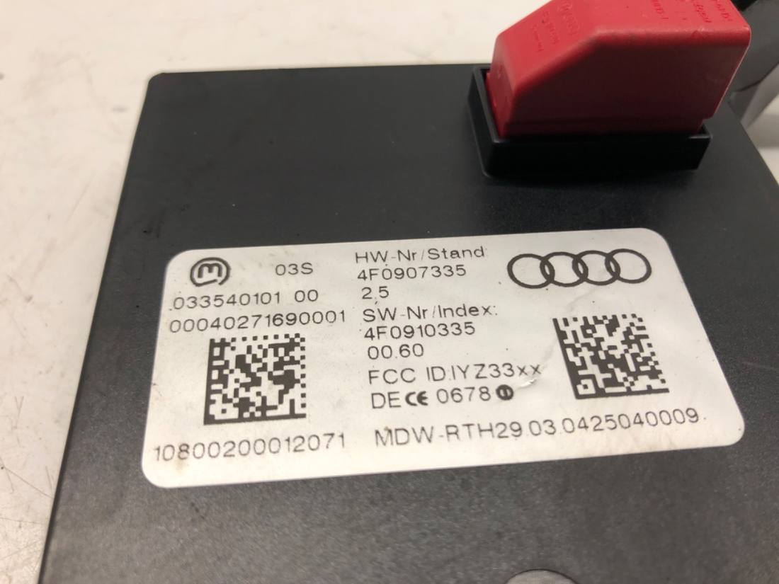 Блок керування модуль Audi A6 C6 4F0907335 — фото деталі 2