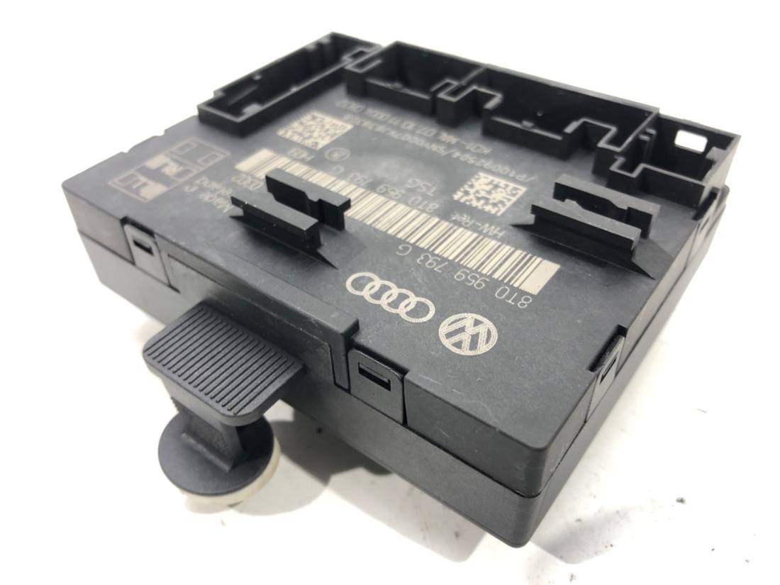 Блок керування модуль Audi A5 8T 8T0959793G — фото деталі 3