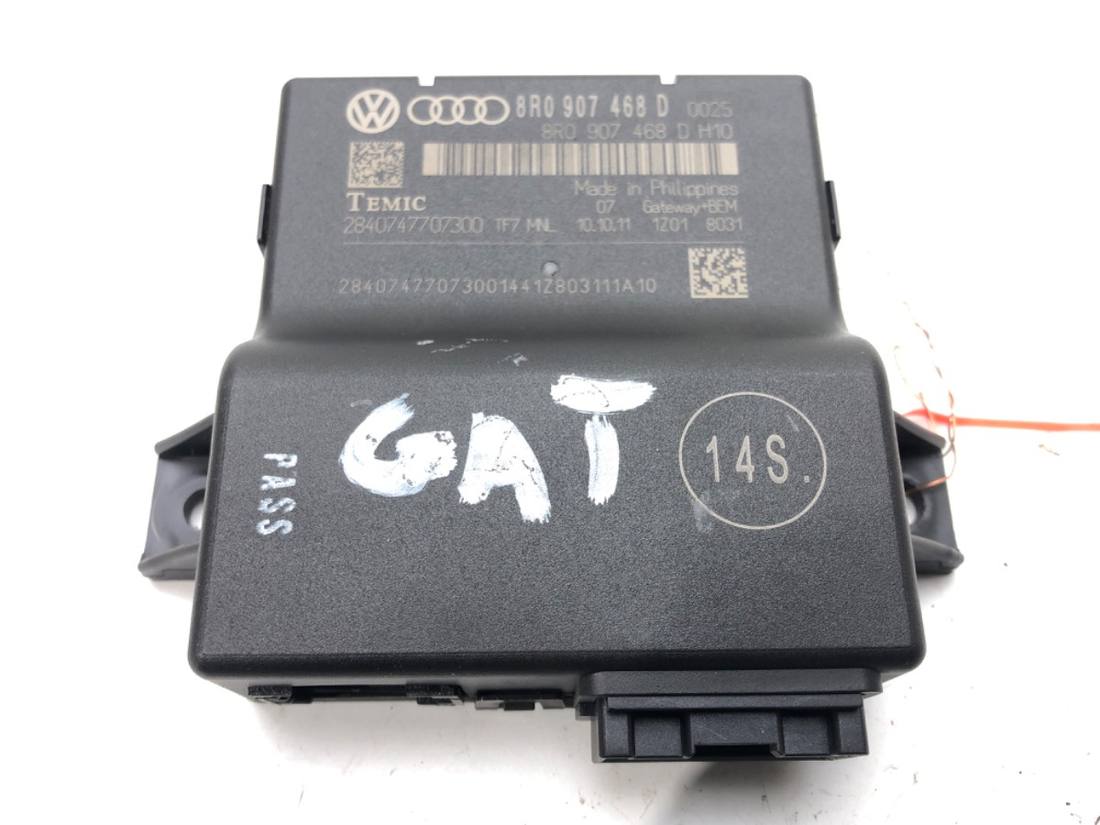Блок керування модуль Audi A5 8T 8R0907468D