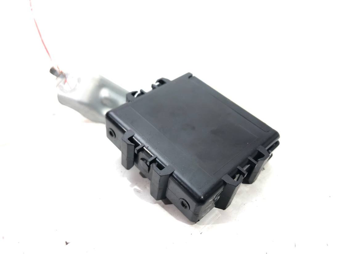 Блок управления модуль Toyota Auris 89960-12090 — фото детали 2