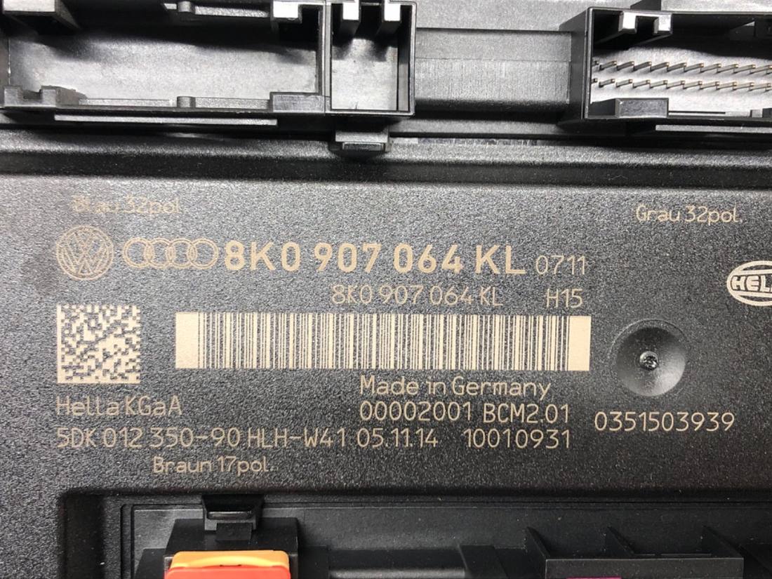 Блок керування модуль Audi A4 B8 8K0907064KL — фото деталі 3
