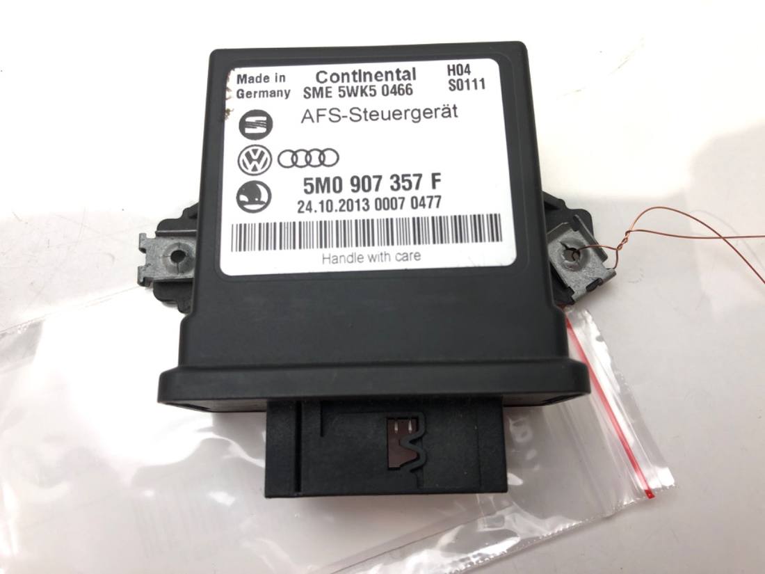 Блок керування модуль Skoda Superb 2 5M0907357F