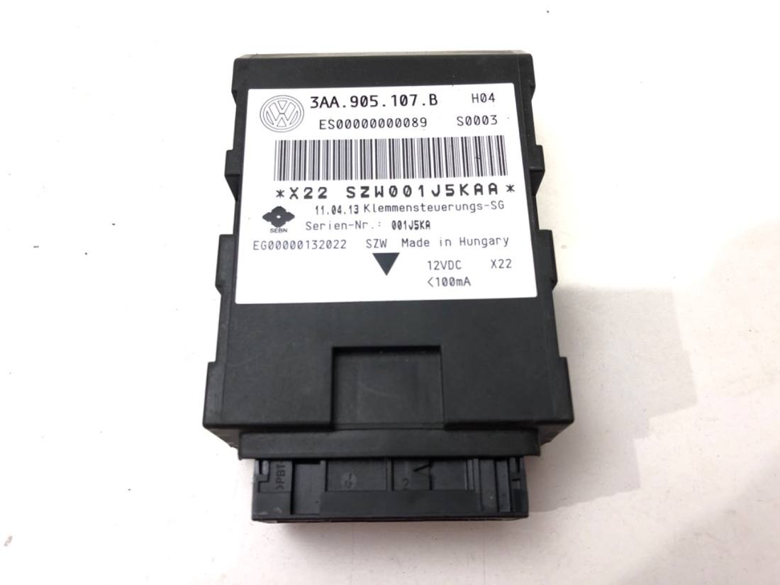 Блок керування модуль Volkswagen Passat CC 3AA905107B