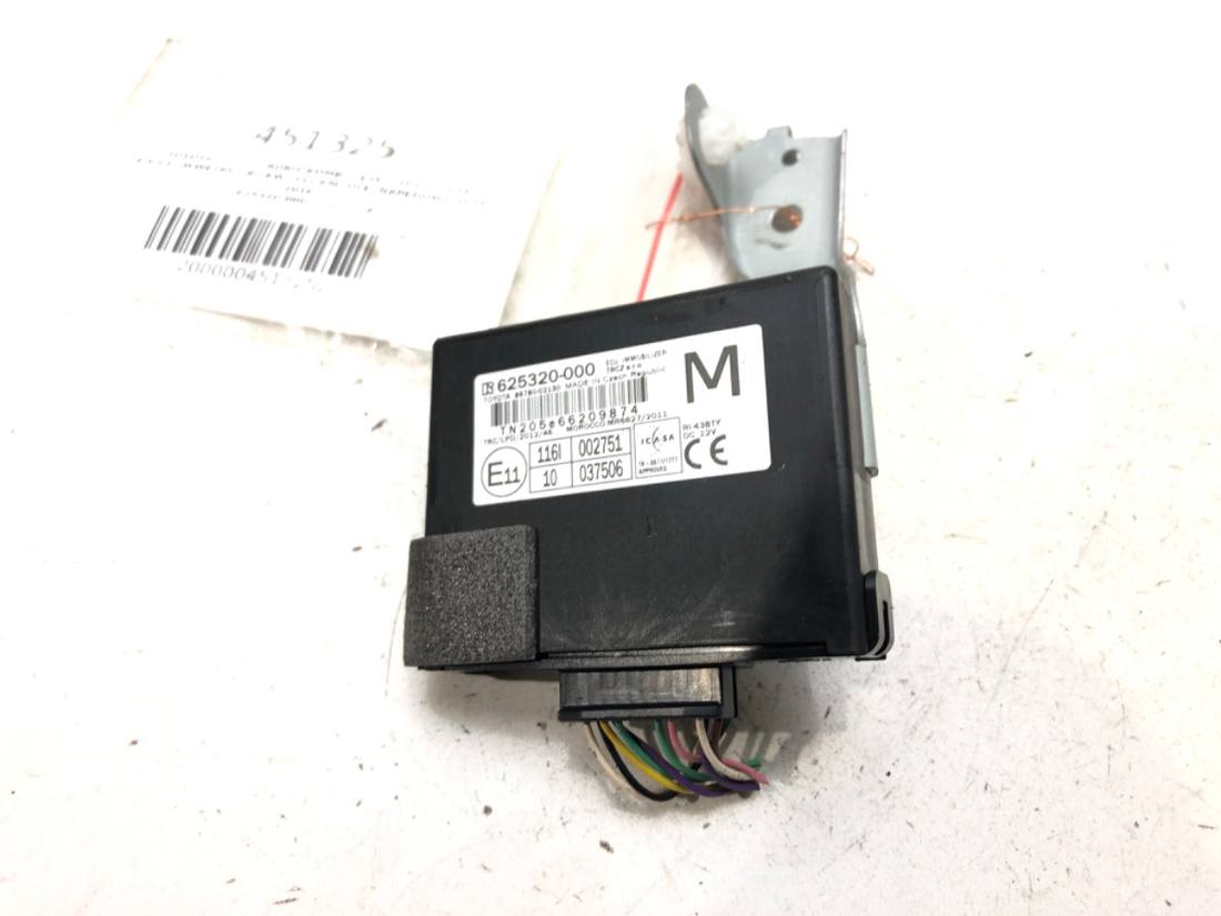 Блок керування модуль Toyota Auris 625320-000